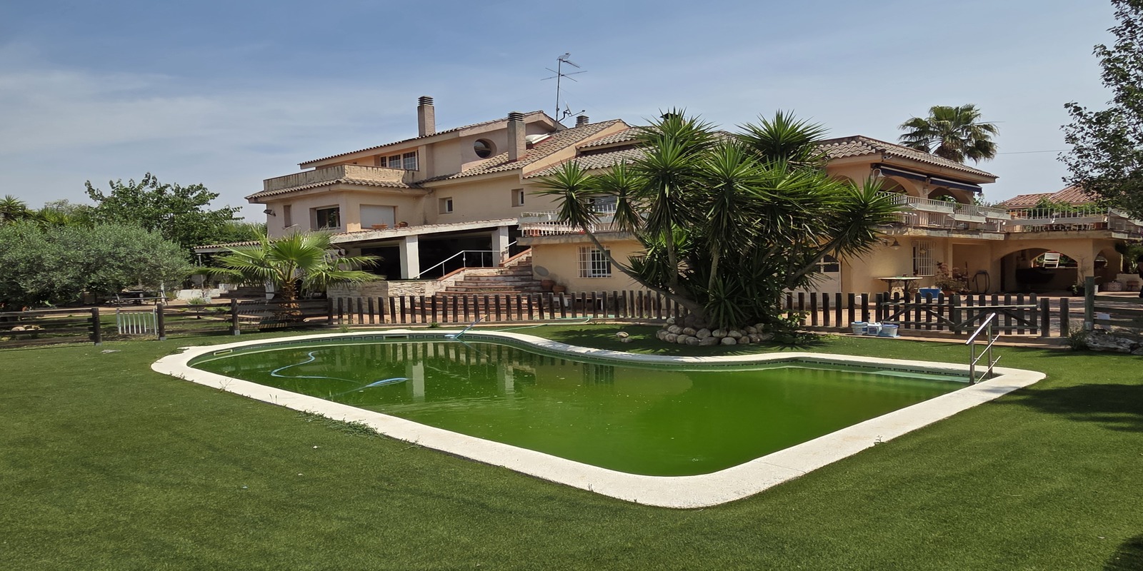 Casa en venta en Esparreguera